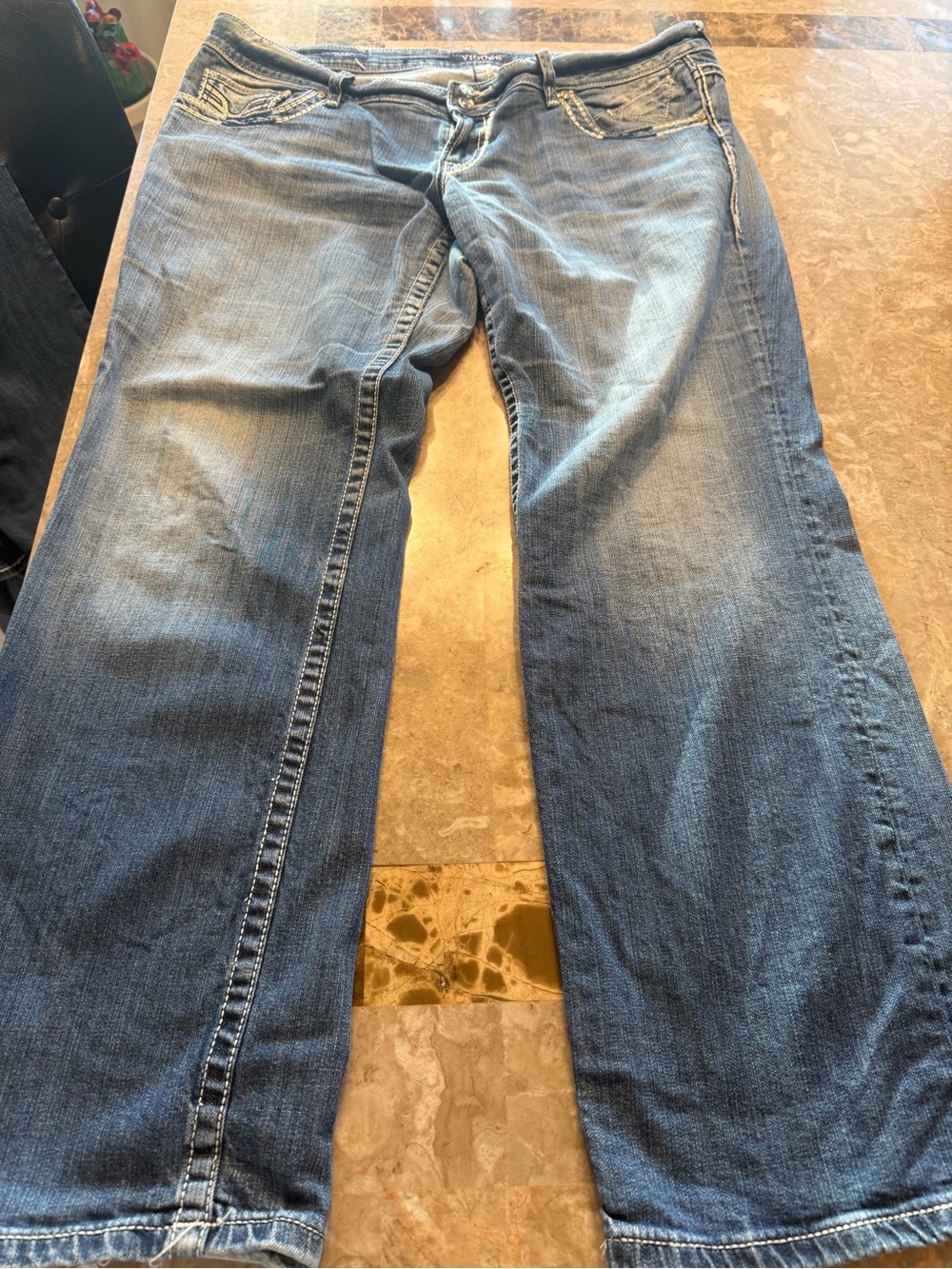 Vigoss Women’s Straight Leg Blue Denim Jeans